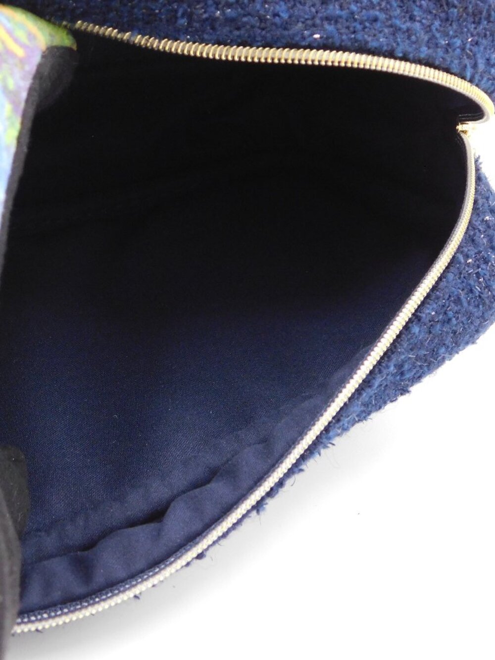CHANEL Beaute Blue Tweed Makeup Travel Bag | 2025 Collection | Authentic | EUC - Picture 7 of 9